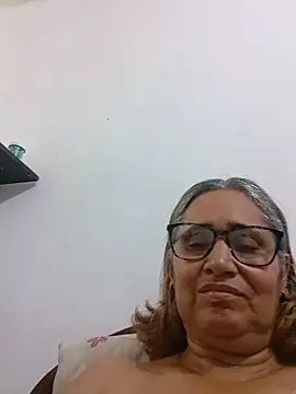 Snapshot of _candi chatting on June 3, 3:39 pm candi online show from June 3, 3:39 pm