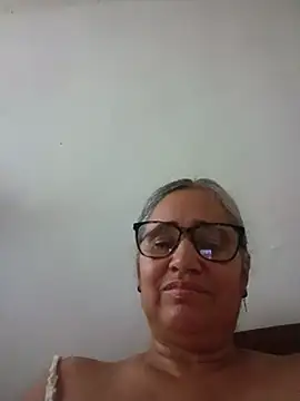Snapshot of _candi chatting on June 4, 11:27 am candi online show from June 4, 11:27 am