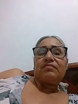 Snapshot of _candi chatting on June 7, 2:48 am candi online show from June 7, 2:48 am