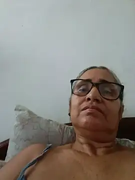 Snapshot of _candi chatting on June 8, 11:54 am candi online show from June 8, 11:54 am