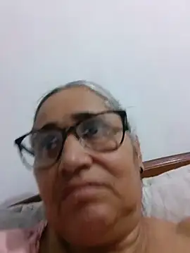 Snapshot of _candi chatting on June 11, 11:36 pm candi online show from June 11, 11:36 pm