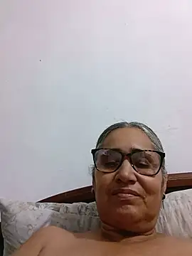 Snapshot of _candi chatting on June 16, 2:36 am candi online show from June 16, 2:36 am