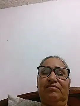 Snapshot of _candi chatting on June 17, 4:37 am candi online show from June 17, 4:37 am