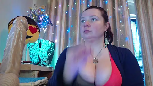 Snapshot of amorelara chatting on March 8, 7:34 am amorelara online show from March 8, 7:34 am