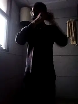 Snapshot of john10_singh chatting on February 19, 1:45 am john10 singh online show from February 19, 1:45 am