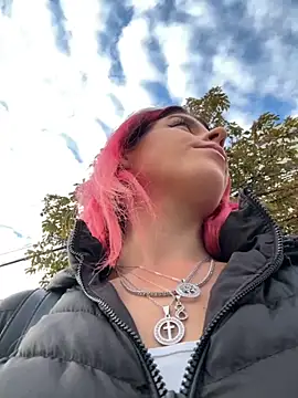 RiriRoseey online show from October 23, 6:34 am