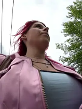 Snapshot of RiriRoseey chatting on May 21, 8:43 am RiriRoseey online show from May 21, 8:43 am