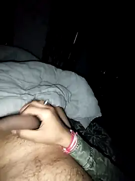 studboy1111 online show from February 3, 7:07 am