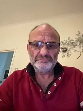 Shyboy817 online show from February 9, 6:45 pm