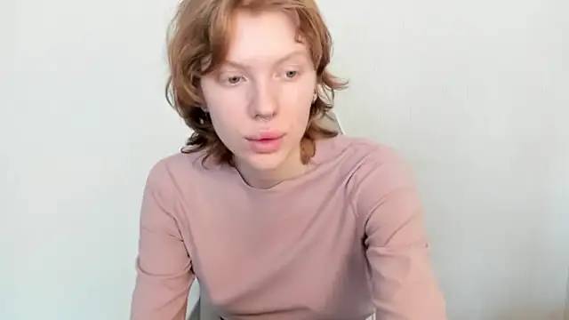 Snapshot of StellaDavis chatting on February 26, 8:02 am StellaDavis online show from February 26, 8:02 am