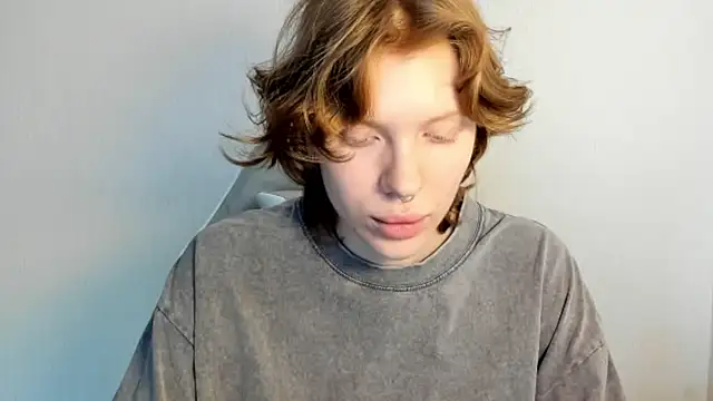 Snapshot of StellaDavis chatting on March 4, 8:09 am StellaDavis online show from March 4, 8:09 am