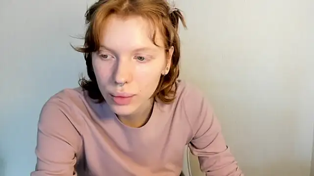 Snapshot of StellaDavis chatting on March 13, 9:27 am StellaDavis online show from March 13, 9:27 am