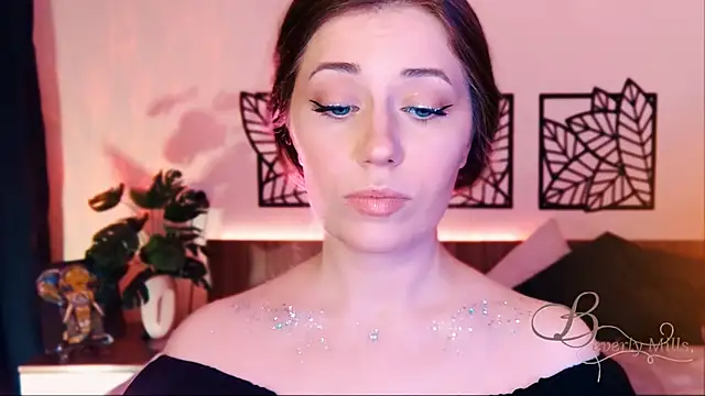 Snapshot of MissBeverlyMills chatting on March 8, 12:52 pm MissBeverlyMills online show from March 8, 12:52 pm