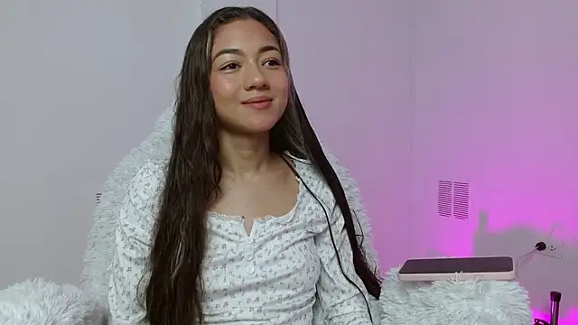 hantonella  online show from November 14, 12:37 pm