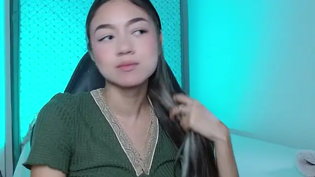 Snapshot of hantonella_ chatting on July 28, 3:08 pm hantonella online show from July 28, 3:08 pm