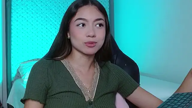 Snapshot of hantonella_ chatting on July 28, 3:21 pm hantonella online show from July 28, 3:21 pm