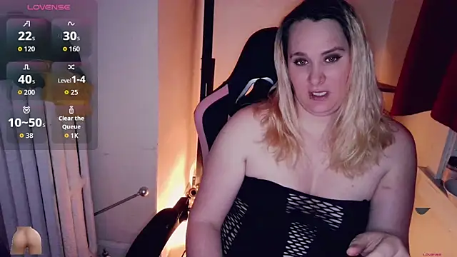 sweetmorgan1 online show from May 4, 1:23 am