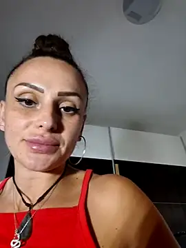 Snapshot of dolcevita002 chatting on July 28, 12:48 pm dolcevita002 online show from July 28, 12:48 pm