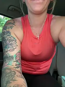 Snapshot of MaggieMayI89 chatting on July 31, 12:26 pm MaggieMayI89 online show from July 31, 12:26 pm