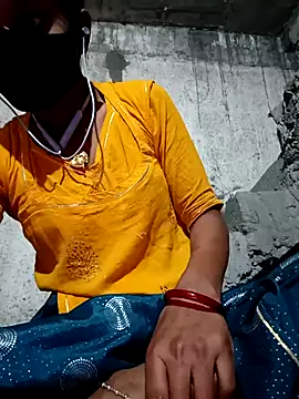 Snapshot of Anushka_Ji chatting on February 18, 4:37 pm Anushka Ji online show from February 18, 4:37 pm