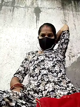 Snapshot of Anushka_Ji chatting on October 28, 6:17 am Anushka Ji online show from October 28, 6:17 am