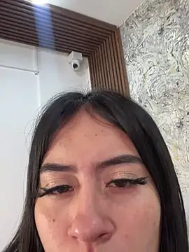 im giselle  online show from March 15, 3:16 pm