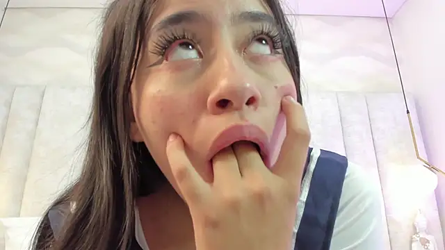 im giselle  online show from March 17, 7:46 am