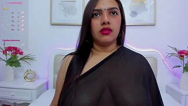 Snapshot of krishaa_ chatting on December 27, 10:16 pm krishaa online show from December 27, 10:16 pm