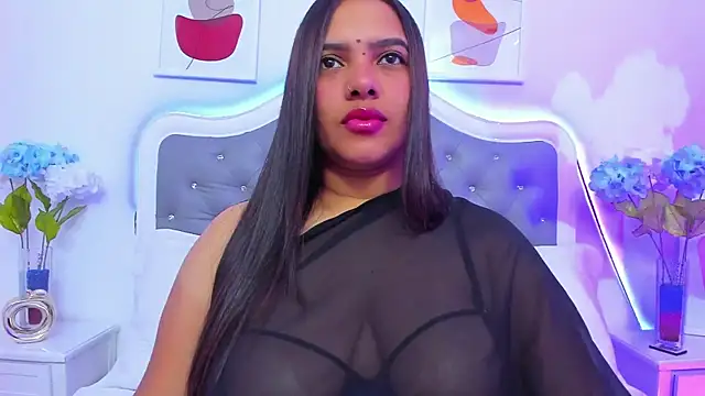 Snapshot of krishaa_ chatting on February 4, 12:55 pm krishaa online show from February 4, 12:55 pm