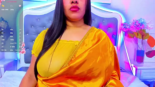 Snapshot of krishaa_ chatting on March 6, 3:45 pm krishaa online show from March 6, 3:45 pm