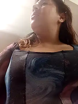 Snapshot of _poison_sweet chatting on November 12, 5:35 pm poison sweet online show from November 12, 5:35 pm