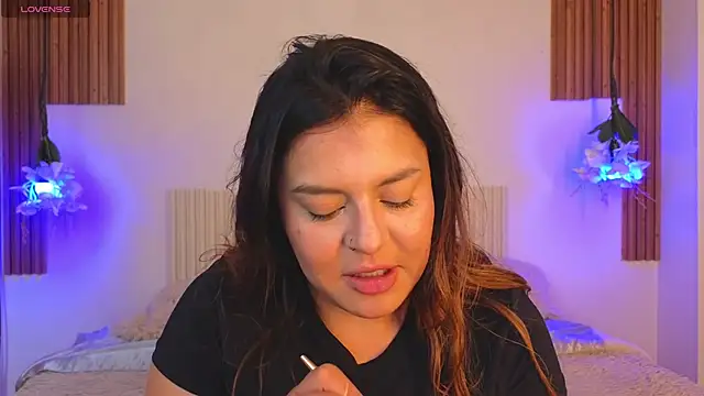  poison sweet online show from March 5, 6:15 pm