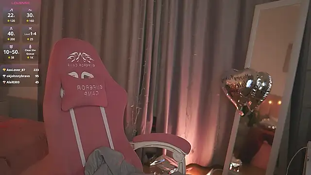 Lala Land  online show from February 15, 6:44 pm