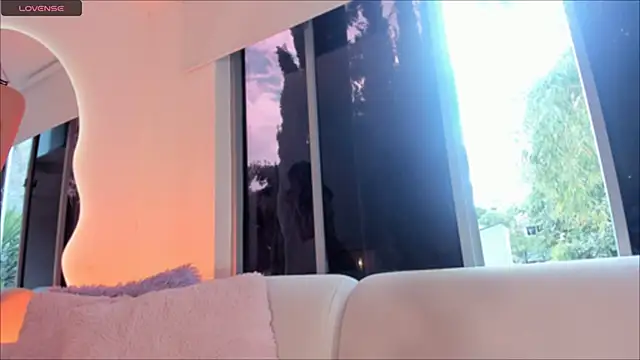 Megan-holly online show from November 2, 5:26 pm