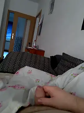 Snapshot of Henryb61 chatting on January 3, 2:30 pm Henryb61 online show from January 3, 2:30 pm