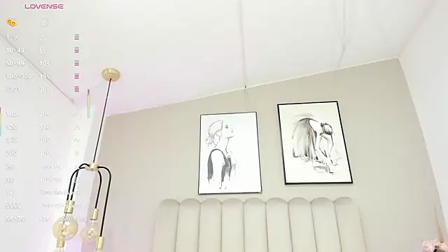 LindaRey  online show from February 6, 3:48 am