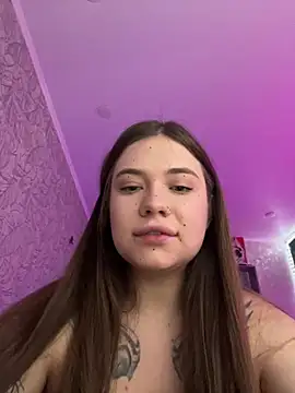 Vikki toriya online show from December 8, 5:44 pm