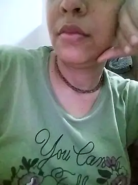 Snapshot of _sonal_sharma chatting on September 21, 6:53 pm sonal sharma online show from September 21, 6:53 pm