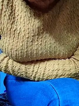 Snapshot of Sarita_7 chatting on January 27, 1:19 pm Sarita 7 online show from January 27, 1:19 pm