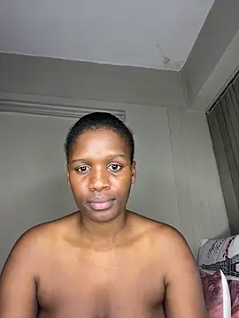 Snapshot of Kinkyy_ chatting on February 3, 1:09 am Kinkyy online show from February 3, 1:09 am