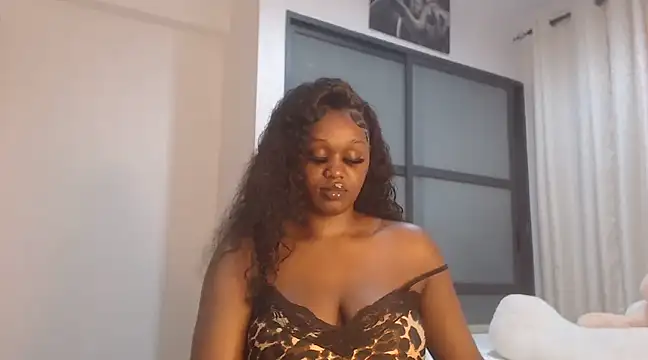 Lafaye19 online show from December 4, 9:57 pm