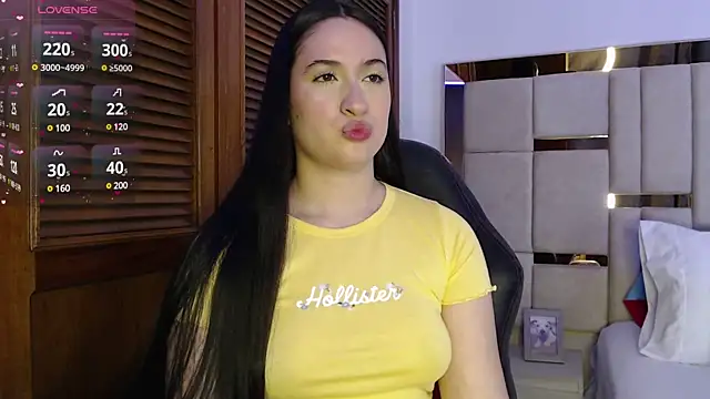 sofiaduque 26 online show from February 21, 8:49 pm