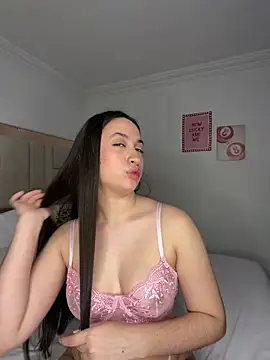 Snapshot of sofiaduque_26 chatting on June 15, 8:22 pm sofiaduque 26 online show from June 15, 8:22 pm