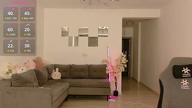 LovelyBianca online show from May 29, 7:45 pm