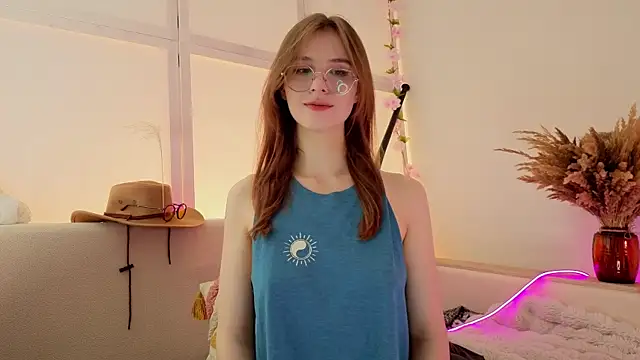 Snapshot of JennyDilly chatting on May 28, 6:16 pm JennyDilly online show from May 28, 6:16 pm