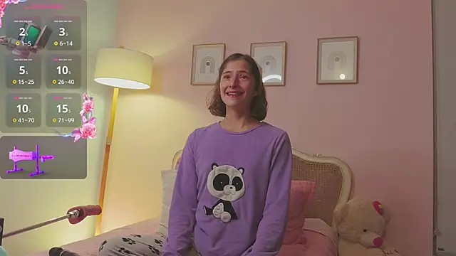 KittyAna online show from February 25, 8:19 pm