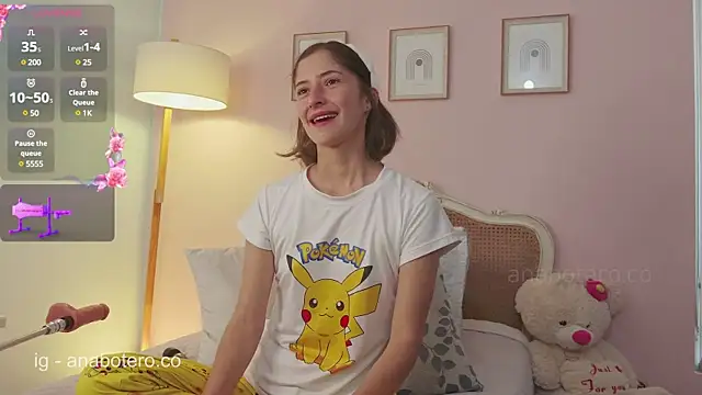 KittyAna online show from March 12, 7:38 pm