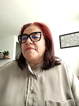 Snapshot of MARIANMILLS__ chatting on March 4, 12:44 pm MARIANMILLS   online show from March 4, 12:44 pm