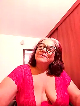 Snapshot of MARIANMILLS__ chatting on November 24, 1:55 pm MARIANMILLS online show from November 24, 1:55 pm