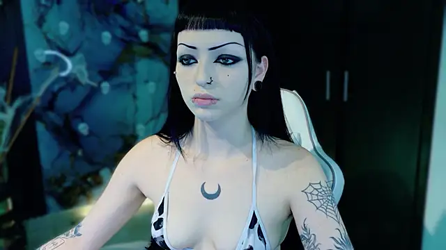 Snapshot of Madison_Jackson chatting on November 19, 9:59 pm Madison Jackson online show from November 19, 9:59 pm